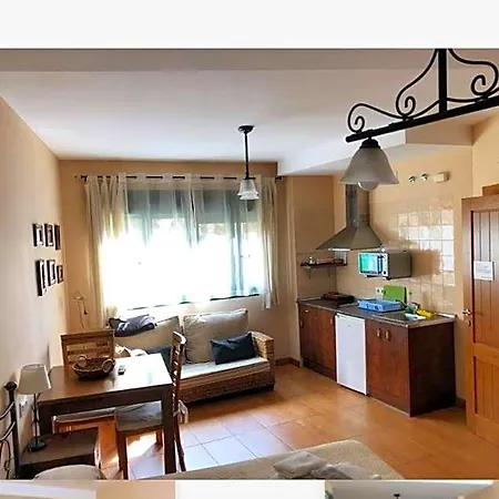 여관 Estudio Con Cocina Y Bano Privado